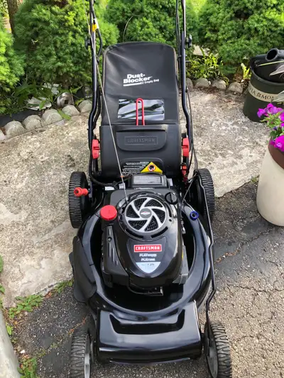 lawnmower self propelled gas like new condition 7.25 190cc., View more