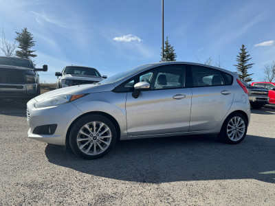 2014 Ford Fiesta SE, Automatic, No Accidents