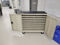 Computer Cart with wheels - Holds 24 Chromebooks or Laptops