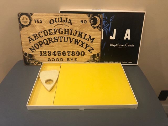 Vintage Ouija Board 1960s in Toys & Games in Edmonton - Image 3