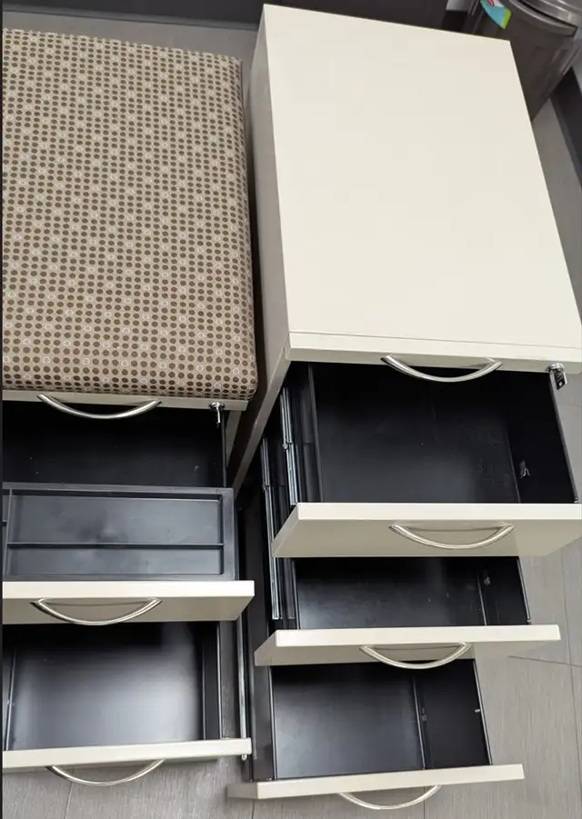 Portable Steel Office Credenzas62863284163074121