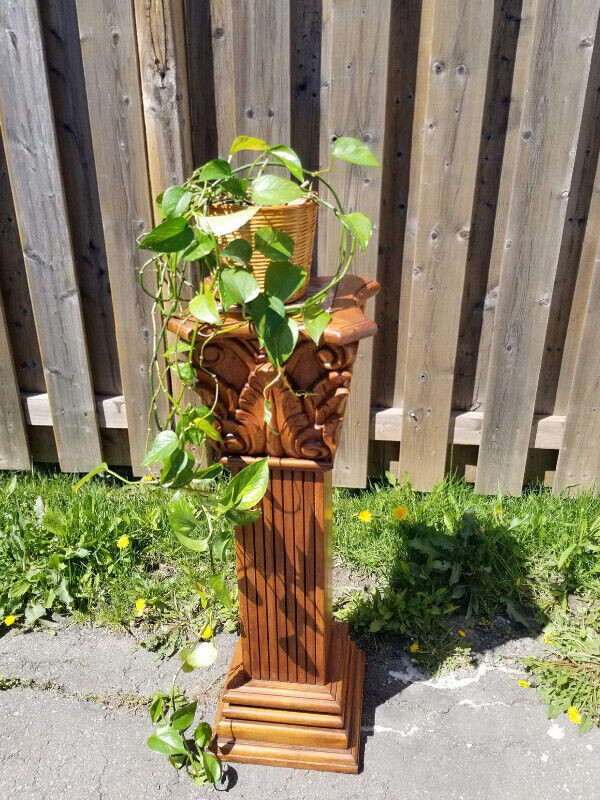 Italian Marble top wood pillar in Other Tables in St. Catharines