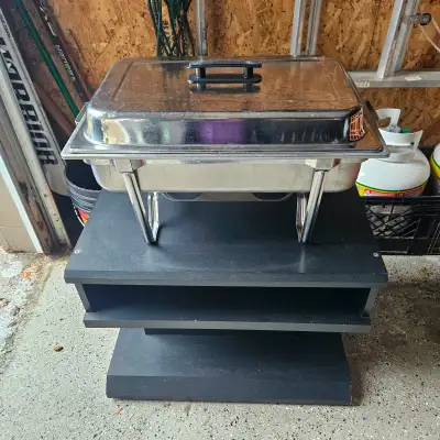 Chafing Dishes for Buffets. Four available, View more