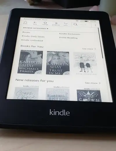 Kindle Paperwhite 6th Generation – Excellent Condition, View more