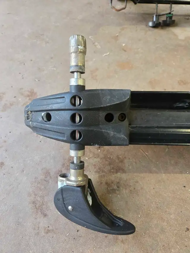 Thule Bike Roof Attachments in Other in Charlottetown - Image 5