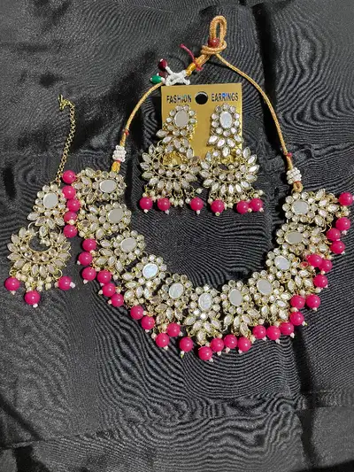 More colour and design available