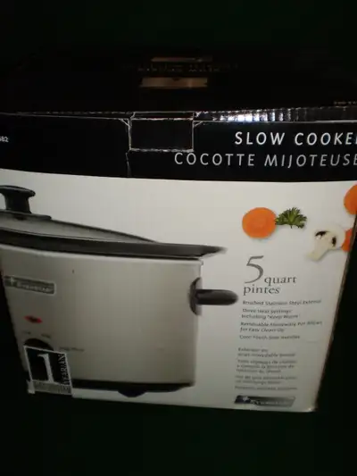 Everstar 5 Quart Slow Cooker, Boxed and as NEW, View more