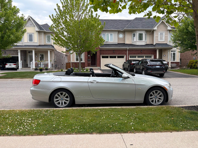 BMW 328i 2008 convertible in Cars & Trucks in St. Catharines - Image 2