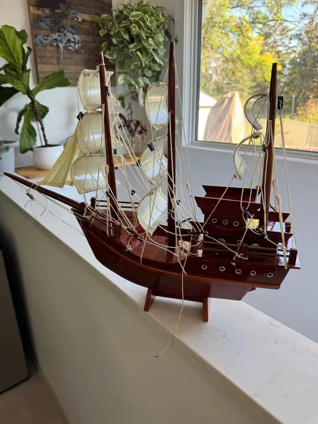 Wood ship model64628637523970121