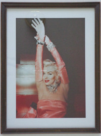 $300 Set of 5 lithographs of Marilyn Monroe