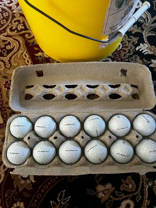 Premium Urethane covered golf balls $15/Dozen in Golf in Owen Sound - Image 2