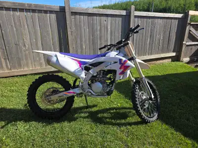 2024 Yamaha YZ250F 50th Anniversary Edition in exceptional condition. This bike has less than 10 hou...