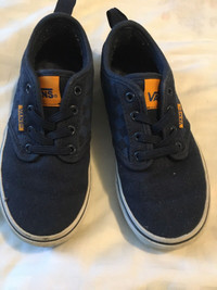 Vans boys shoes youth size 12 US kids running shoes