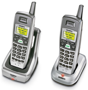 2 Set Cordless Phone - Uniden in Home Phones & Answering Machines in Fredericton
