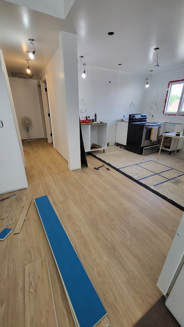 Hardwood floors & trim carpentry Flooring Sudbury Kijiji