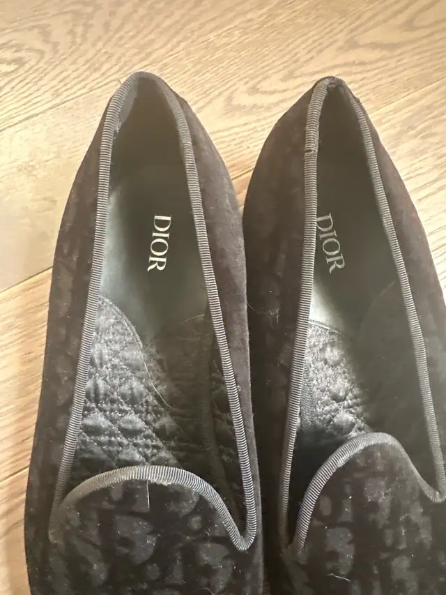 men’s authentic Dior dress. in Men's in Mississauga / Peel Region - Image 4