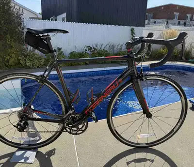 Vélo de route Garneau Sonix carbone, View more