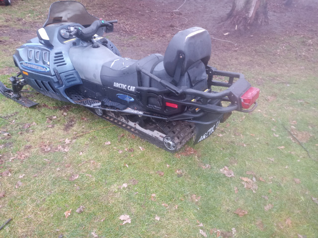 2001 Arctic Cat Pantera 580 EFI touring trades considered in Snowmobiles in Peterborough - Image 2