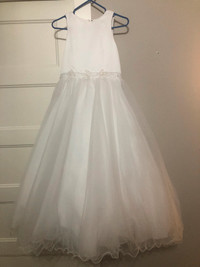 Never Worn: communion/confirmation or flower girl dress