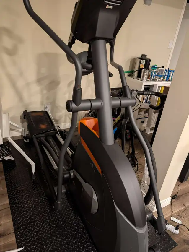 Elliptical Machine for sale in Other in Winnipeg - Image 2