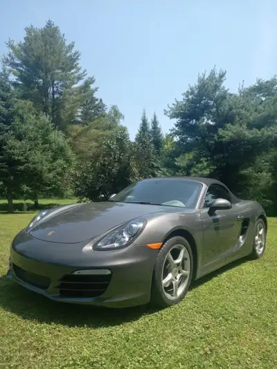 Porsche boxster 2013, comme neuve avec seulement 47 000km. Mecanique A-1, clean carfax 49995$ https:...