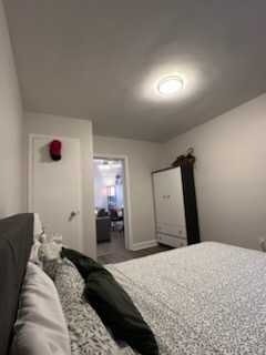 2 bedroom in Port Credit 4