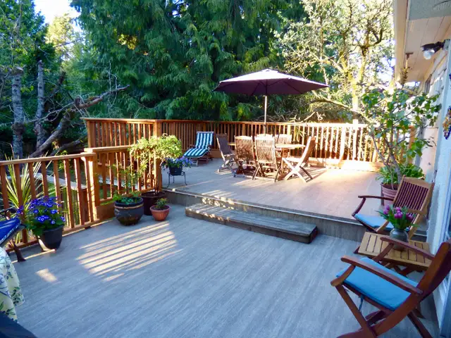 Vancouver Family home for vacation rental  May-June in British Columbia in Canada - Image 3