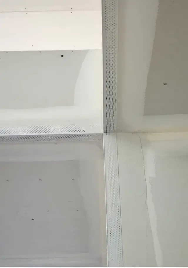 DRYWALL FINISHER (26)years experience).600507634984560644
