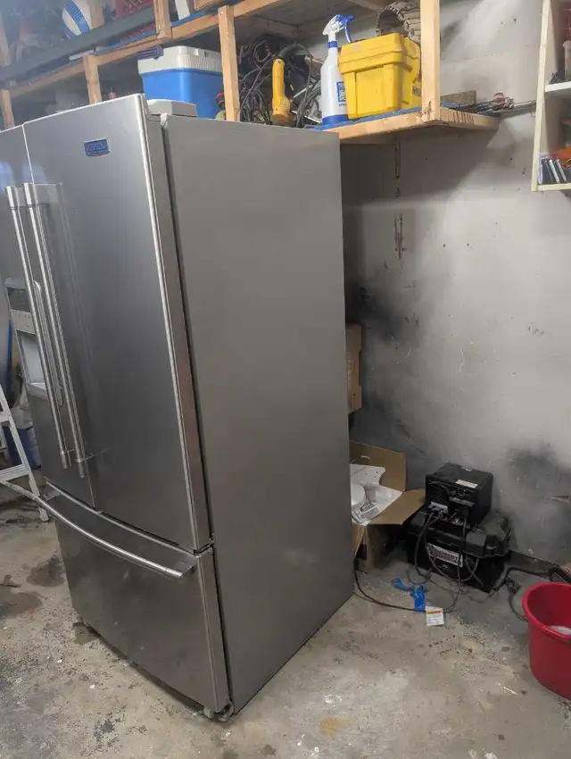 33" Maytag Fridge602772202251233282