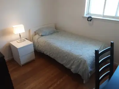 Private Furnished Room Rent Toronto Yonge Steeles