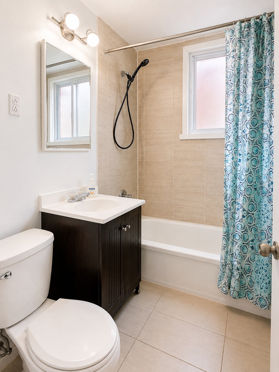 5100 Avenue Bourbonnière — photo 3