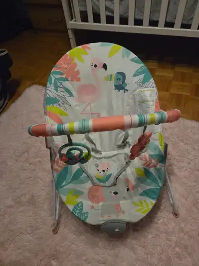 Chaises vibrante fisher price, View more