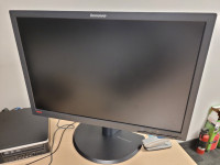 Lenovo ThinkVision L2250P LCD monitor, 22" / écran pour ordi