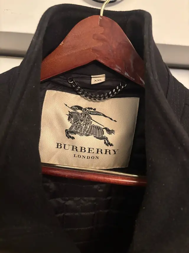 Like New Men’s Burberry Wool Winter Coat XXL in Men's in City of Toronto - Image 3