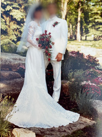 Mermaid-Style Wedding Dress with Hair Piece and Veil