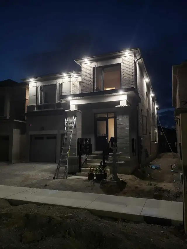 licensed and insured electrician 570156325987297288