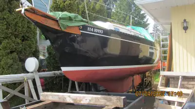 Bayfield 29 Sailboat; full keel; 13hp Yanmar diesel; New Electronics; Complete sails; in steel cradl...