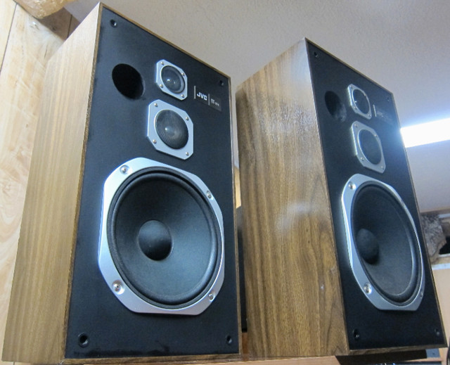 JVC SK-101 3-WAY SPEAKERS * GREAT CLEAN SOUND * MADE IN CANADA in Speakers in Ottawa - Image 3