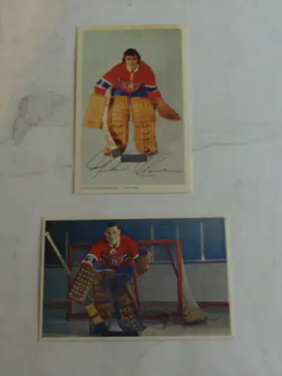 2 PHOTO POSTCARD VINTAGES DE GARDIENS DE BUT DU CH, View more