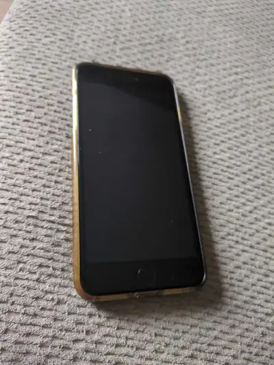 iPhone 8 plus - unlocked , View more