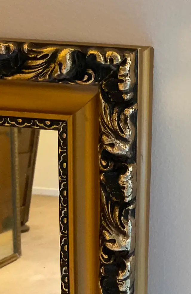 Mirror-  burnished gold and black wall mirror. in Other in Ottawa - Image 3