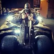 Hot Toys Batman Camouflage Tumbler and Bane NEW, View more