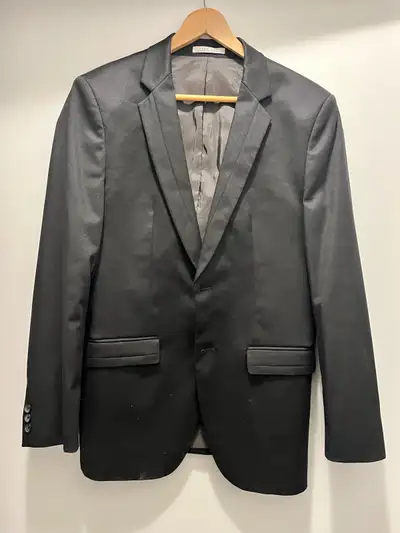 Zara Men’s Black Blazer (US 38), View more