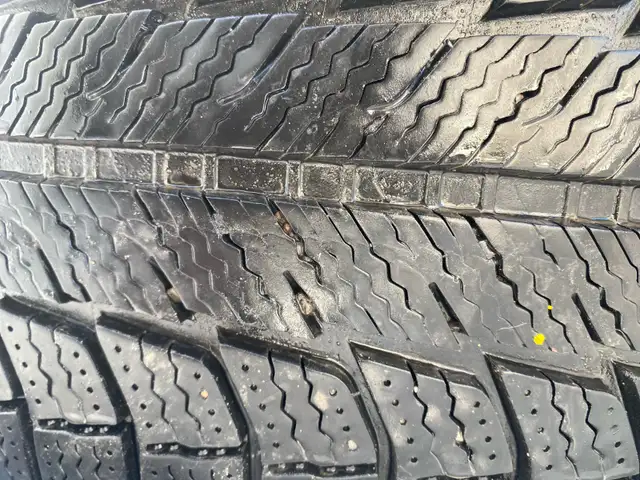Pneu hiver avec roues, CRV Honda, moins de 10 000 km d’usure  in Tires & Rims in Longueuil / South Shore - Image 4