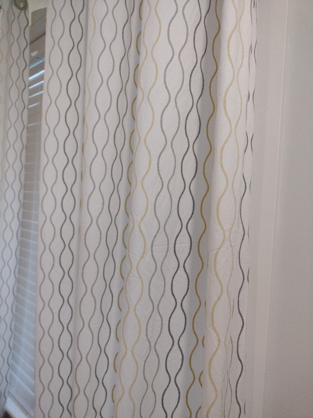 Curtains and rods in Window Treatments in Peterborough - Image 2