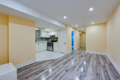 Spacious and Bright 2 Bedroom LEGAL basement apartment for Rent