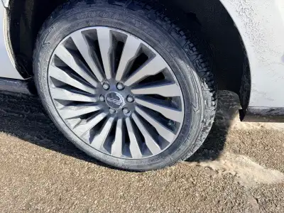 These are 22’s with all season tires 60% thread No dents or scratches Price is negotiable or best of...