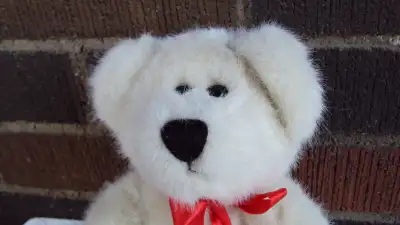 BOYDS BEARS - CANADIAN EXCLUSIVE - 1998. Al-Berta B. Bear. Limited Edition of 10,000. BC94277. Plush...