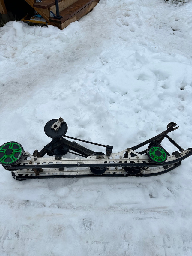 Arctic cat 144” suspension  in Snowmobiles in Kawartha Lakes - Image 2