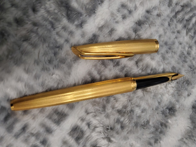 Vintage 18kt gold plated Waterman fountain pen dans Art et objets de collection  à Longueuil/Rive Sud